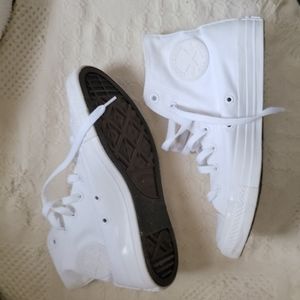 Women's Converse Hi top white